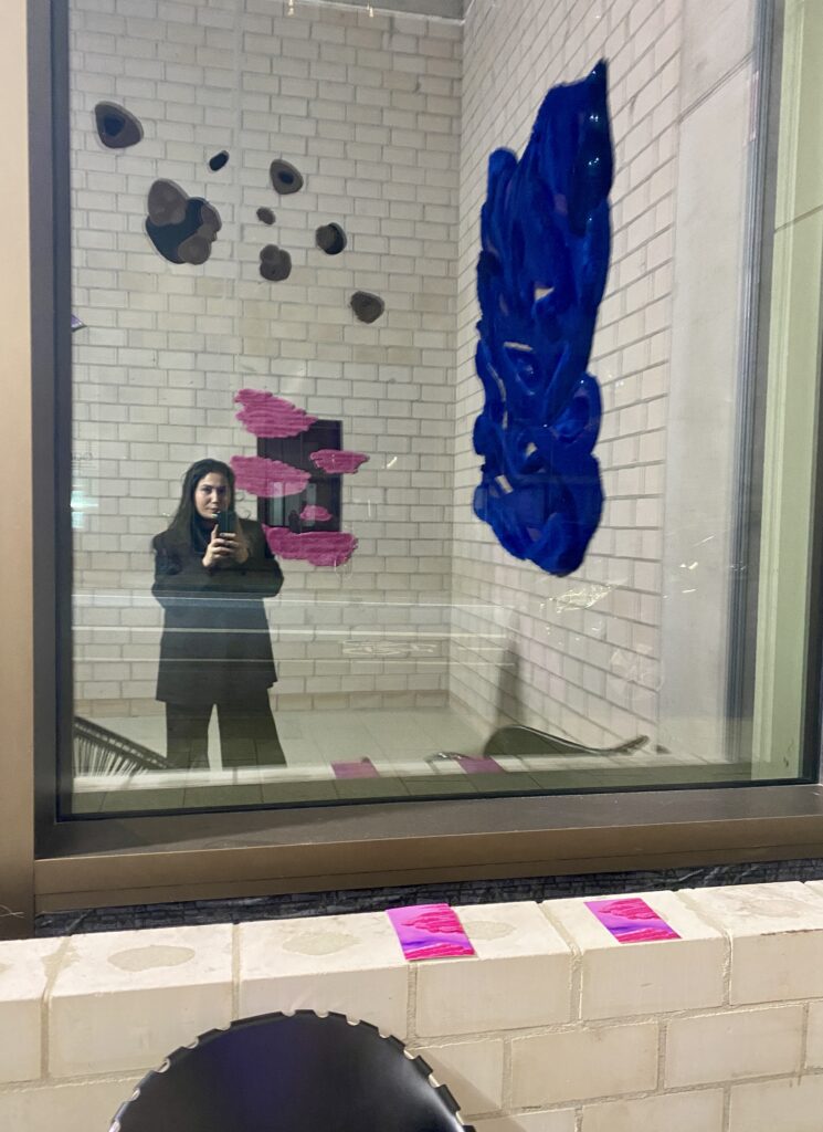 doumorh-elriz-space-selfie